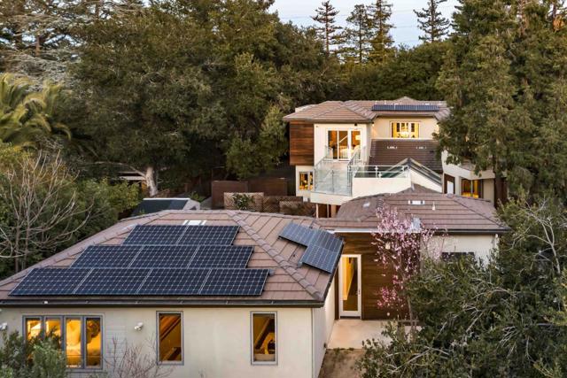 706 N San Antonio Road, Los Altos CA: https://media.crmls.org/mediaz/293b4bc7-0ed2-4963-bfaa-da5a422cbf5f.jpg