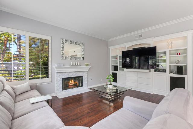 2209 Eucalyptus Ave, Escondido CA: https://media.crmls.org/mediaz/293c1bf9-6f8b-4258-a845-21b716eb721f.jpg