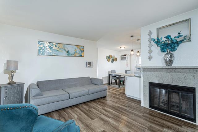 4164 Cherokee Ave, San Diego CA: https://media.crmls.org/mediaz/293c9555-daa4-4c65-85f5-d4ab20156b6e.jpg
