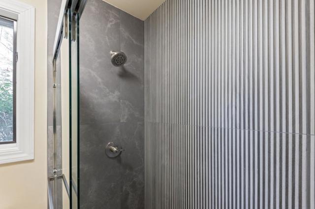 1035 Macadamia Drive, Hillsborough CA: https://media.crmls.org/mediaz/293ce84a-250d-42cb-a752-c5a09f4dcb9e.jpg