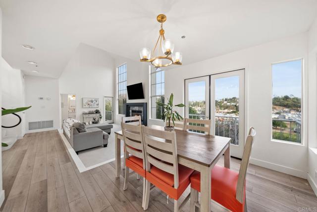 Detail Gallery Image 7 of 39 For 3863 Settineri Ln, Spring Valley,  CA 91977 - 3 Beds | 2/1 Baths