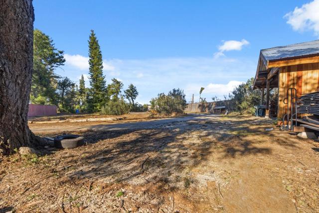 15 Braemoor Drive, Santa Cruz CA: https://media.crmls.org/mediaz/293ef6f7-4e0b-466e-9ce9-778cdf1ef3cc.jpg