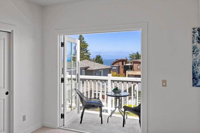 180 Central Avenue, Pacific Grove CA: https://media.crmls.org/mediaz/293fba59-840b-4fa5-b1b6-8fc3b09b6bee.jpg
