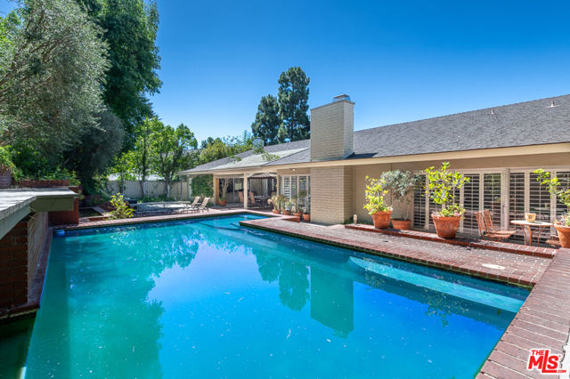 Drew Fenton | 16617 Park Lane Circle Los Angeles CA | MLS: 7403378