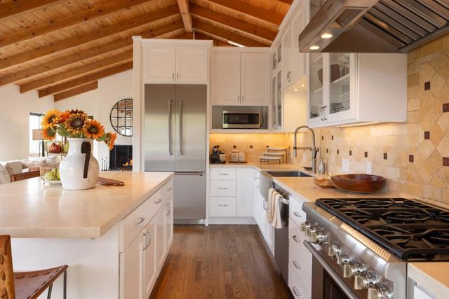 26282 Atherton Drive, Carmel CA: https://media.crmls.org/mediaz/29419f9d-3cf1-4d84-b1ca-39c9318a414a.jpg