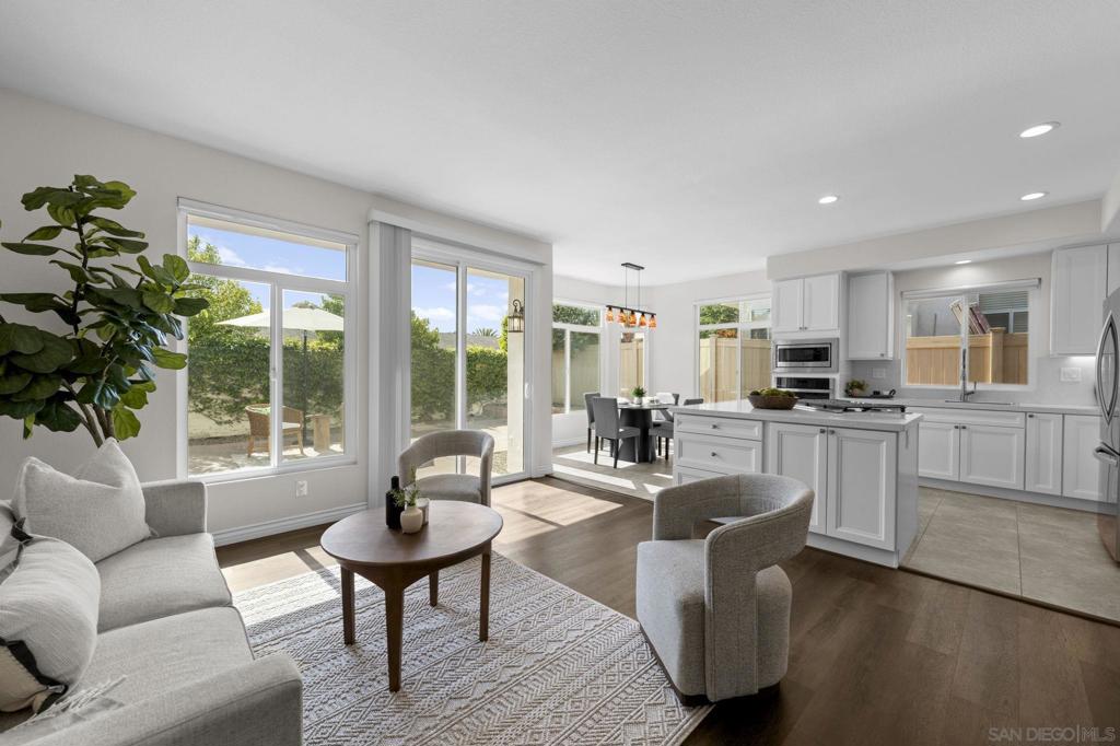 MLS #250033731SD img 7