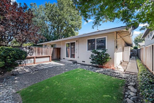 1803 Bucknall Road, Campbell CA: https://media.crmls.org/mediaz/294203b2-ccf6-4b62-bdb4-0a498b01c3ef.jpg