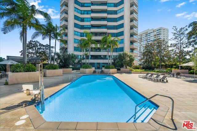 10490 Wilshire Boulevard, Los Angeles CA: https://media.crmls.org/mediaz/294216f5-2270-4e43-8e25-fdfc6f94ec9a.jpg
