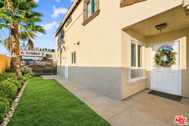 1503 E Gage Avenue, Los Angeles CA: https://media.crmls.org/mediaz/29431ebf-e10a-4cd4-b023-cf69f715c6e7.jpg