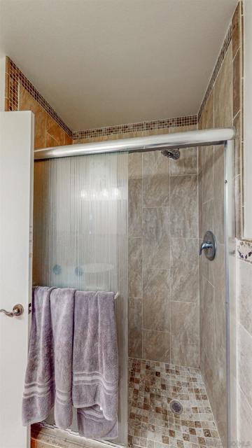 2701 Harriet St, Oceanside CA: https://media.crmls.org/mediaz/294437d0-1baf-4db6-9857-e159c196295e.jpg
