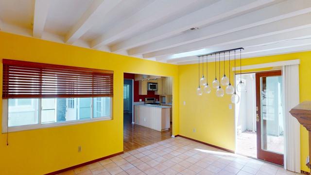 Detail Gallery Image 7 of 24 For 4320 Cartagena Dr, San Diego,  CA 92115 - 2 Beds | 2 Baths