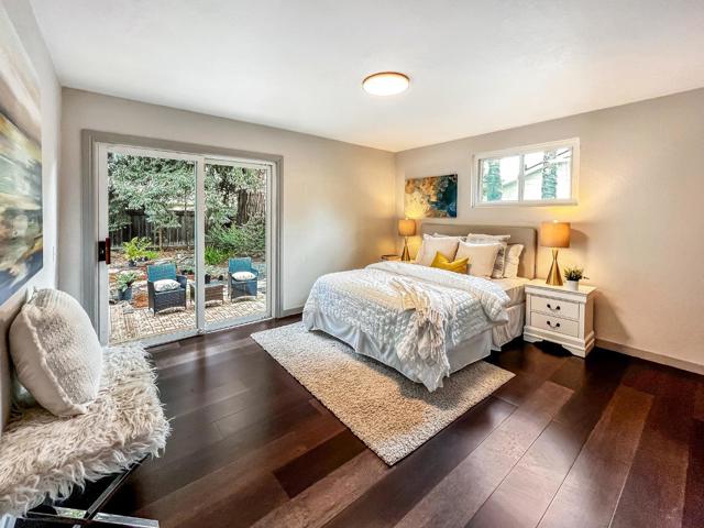 315 King Street, Redwood City CA: https://media.crmls.org/mediaz/294537b4-1e50-4b86-9b93-cf65de9e497d.jpg