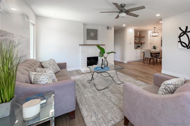 9832 Caminito Cuadro, San Diego CA: https://media.crmls.org/mediaz/29459242-46d2-40ec-b875-467b009e0607.jpg