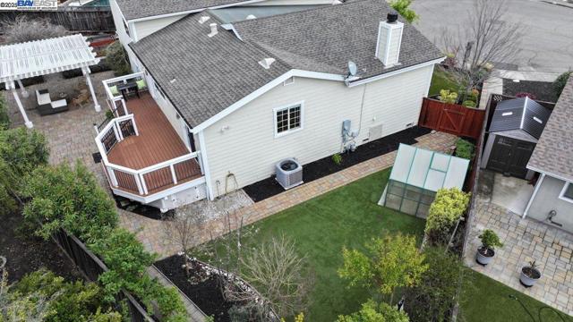 297 Ludlow Pl, San Ramon CA: https://media.crmls.org/mediaz/29465e71-4732-44b6-a19f-9389510863c2.jpg