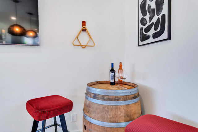 Image 47 of 83 For 59800 Onaga Trail