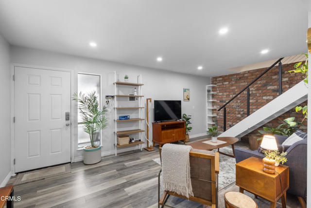 Detail Gallery Image 8 of 21 For 2582 Spinnaker Ave, Port Hueneme,  CA 93041 - 2 Beds | 1 Baths