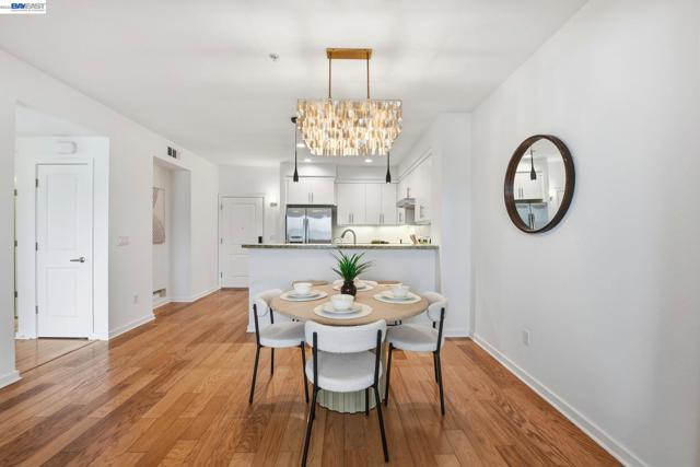 4463 Hyde Cmn, Fremont CA: https://media.crmls.org/mediaz/29482003-9b63-4466-9813-fd31c6c58813.jpg