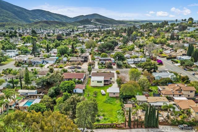 10620 Garden Way, Spring Valley CA: https://media.crmls.org/mediaz/29484658-4ed0-441f-b9ce-581bfa53d7bc.jpg