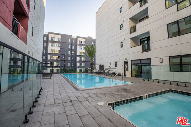 1234 Wilshire Boulevard, Los Angeles CA: https://media.crmls.org/mediaz/294940e7-f4d8-4841-9d7f-a548c65f277e.jpg