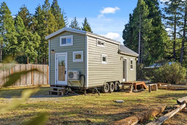 15 Braemoor Drive, Santa Cruz CA: https://media.crmls.org/mediaz/2949ae1d-9605-4c7a-8a1a-f3e77736607d.jpg