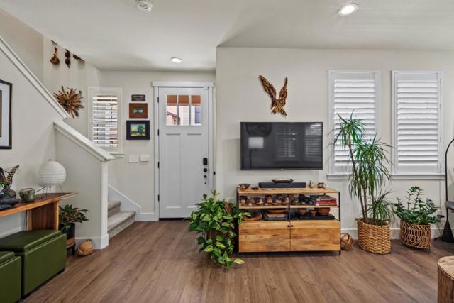 18938 Kilpatrick Lane,  CA: https://media.crmls.org/mediaz/294b8339-b279-4ac6-8269-90e2c37bec54.jpg