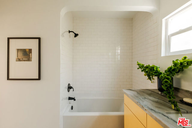 3 Bed Home for Sale in Los Angeles, California