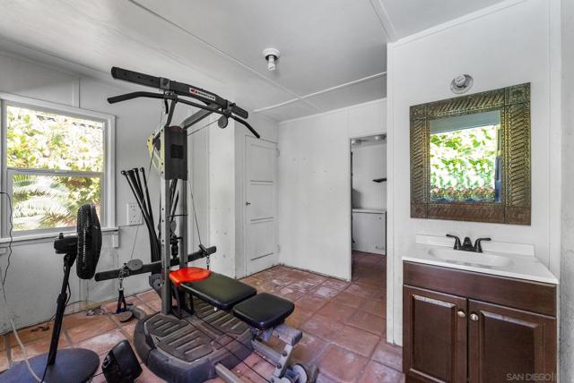 4965 Marlborough Drive, San Diego CA: https://media.crmls.org/mediaz/294c2878-f613-4c28-8c8c-6c6c0d48132d.jpg