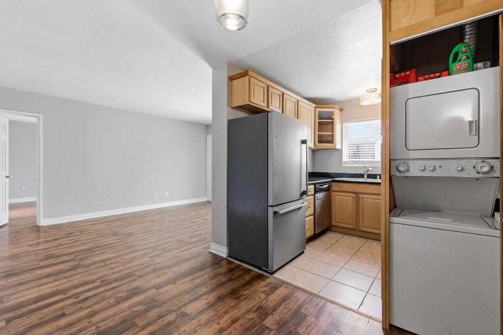 4747 Hamilton - photo 10