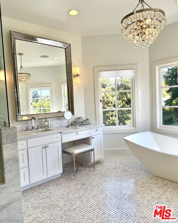 MLS #25508725 img 18