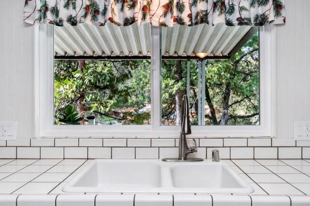 Image 25 of 51 For 0 Irishtown Road