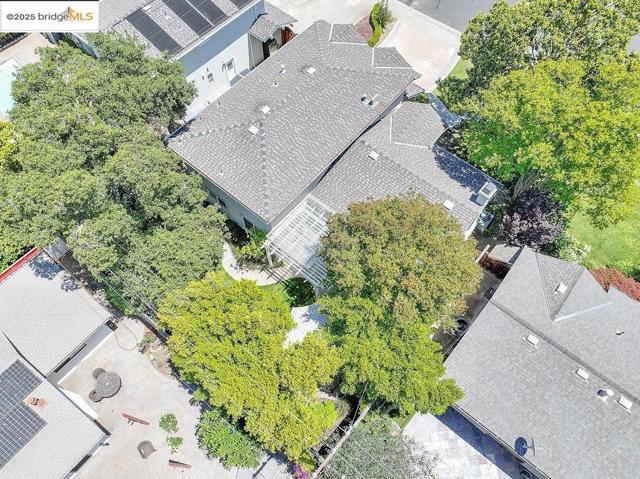 197 Branbury Dr, Campbell CA: https://media.crmls.org/mediaz/294e2475-f1d0-4dd9-a6bd-a110a1c1b585.jpg