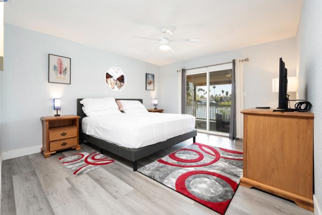 5514 Marlin Ct, Discovery Bay CA: https://media.crmls.org/mediaz/294e373f-ee47-4852-bc38-2827de29a0d7.jpg