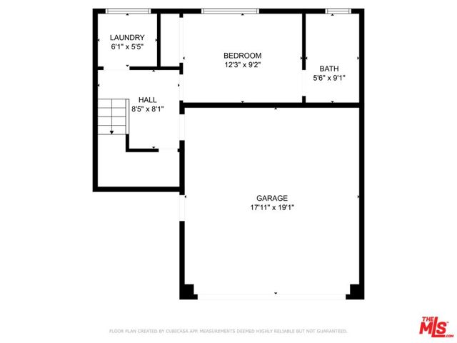 11974 Mayfield Avenue, Los Angeles CA: https://media.crmls.org/mediaz/294eb8f7-ae5b-48a0-853b-3a0a08bce93e.jpg