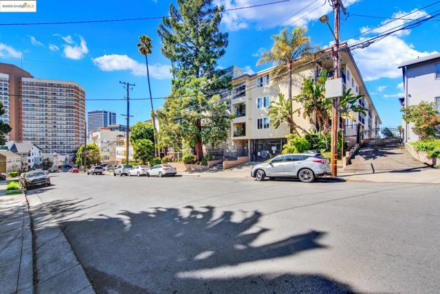 Details for 85 Vernon St  102, Oakland, CA 94610