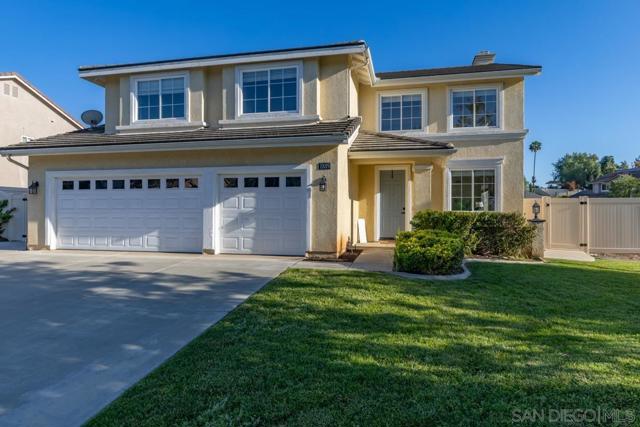 1889 Autumn Ln, Vista CA: https://media.crmls.org/mediaz/29514456-3ee5-47ed-b96d-3eaf96db13ef.jpg
