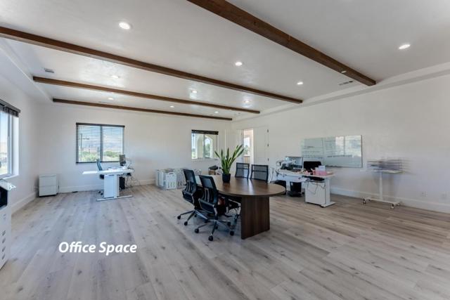 8440 Lovers Lane, Hollister CA: https://media.crmls.org/mediaz/2951a2d5-bd4c-44f7-9055-7c798846a644.jpg
