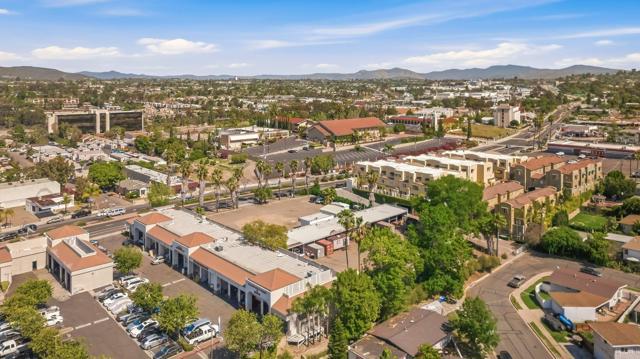 Image 36 of 38 For 4847 Parks Avenue 25