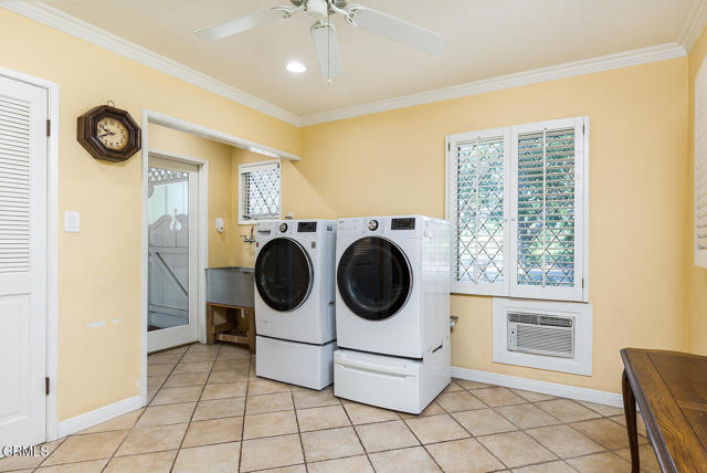 3350 Lombardy Road, Pasadena CA: https://media.crmls.org/mediaz/29533e22-f52c-4d2b-a684-be5e161e7e14.jpg