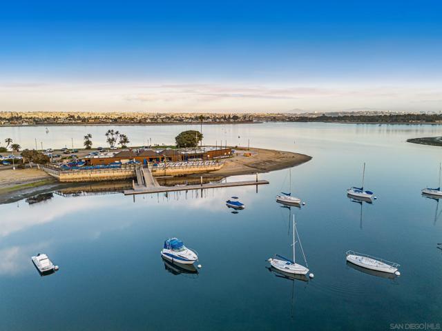 3656 Bayside Walk, San Diego, California 92109, ,Multi-Family,For Sale,Bayside Walk,250021383SD