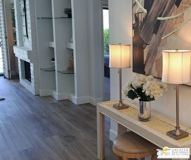 307 Appaloosa Way, Palm Desert CA: https://media.crmls.org/mediaz/295590a5-4c9b-460f-94e1-dbf25aa49c41.jpg