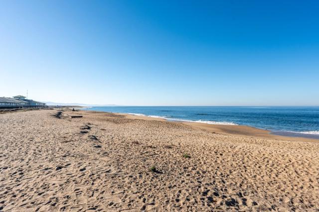 7550 Sandholdt Road, Moss Landing CA: https://media.crmls.org/mediaz/29561e98-7ecc-41f8-880b-082dced9aab1.jpg