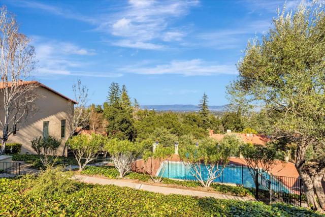 18400 Overlook Road, Los Gatos CA: https://media.crmls.org/mediaz/29568fcc-22d9-4707-848c-ee0dcbb66df1.jpg