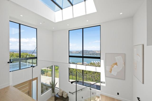 3 Wolfback Ridge Road, Sausalito CA: https://media.crmls.org/mediaz/29574196-19bd-4dfa-aeb9-3b84bdab03e6.jpg