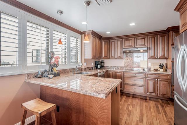 50 Mounds Road, San Mateo CA: https://media.crmls.org/mediaz/29577e13-05f2-4d44-8836-1b1d6315b81f.jpg