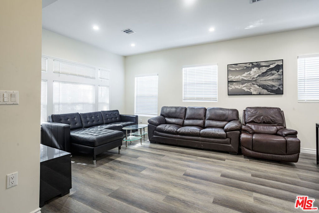 MLS #25616929 image #6