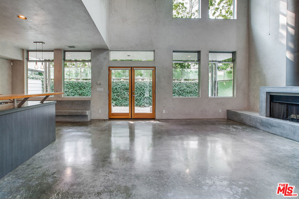 538 Broadway Street Unit 1