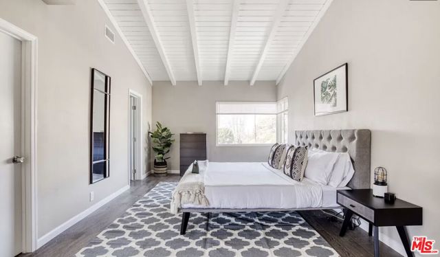 8100 W 83rd Street, Playa del Rey CA: https://media.crmls.org/mediaz/295a09e1-e325-49ee-8902-06a5ec08adcf.jpg