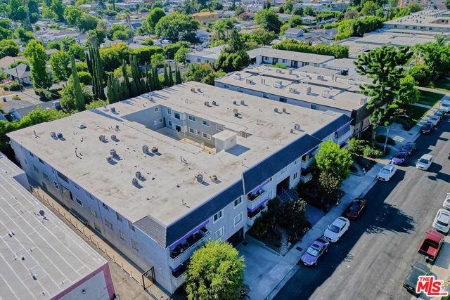 1 Bed Home for Sale in Los Angeles, California
