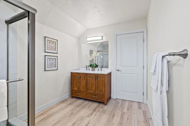 1105 Valota Road, Redwood City CA: https://media.crmls.org/mediaz/295a51cc-8b5f-4cf2-8f6d-a45d67bb4d03.jpg