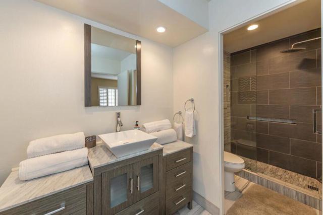 Image 19 of 38 For 48697 Eisenhower Drive